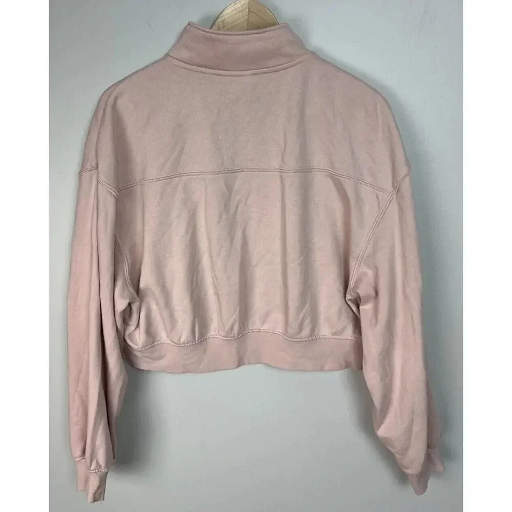 H&M Divided Pink Zip Top Sweatshirt Crop Size Medium Cotton Blend Women’s